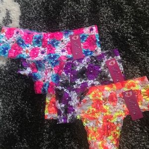 Bella Lace Panty Bundle Thongs Medium